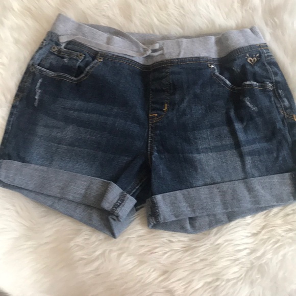 Justice Jean Shorts With Knit Waist - Picture 2 of 4
